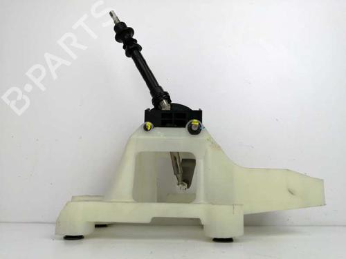 Gear lever MITSUBISHI OUTLANDER II (CW_W) 2.0 DI-D (CW8W) | BP7783839M90 