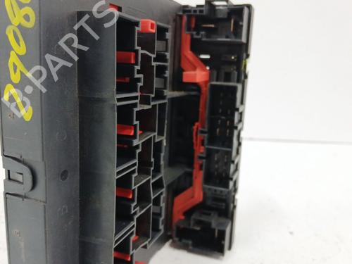 Fuse box VW GOLF V (1K1) 1.9 TDI | BP36992659E1 - Image 4