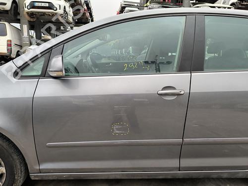 left-front-door-vw-golf-plus-v-5m1-521-2004-2005-2006-2007-2008-2009-2010-2011-2012-2013-32732873 main image