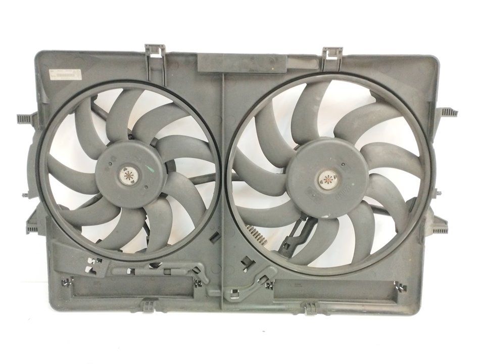 Radiator fan AUDI A4 B8 (8K2) 2.0 TDI quattro 10777539 BParts