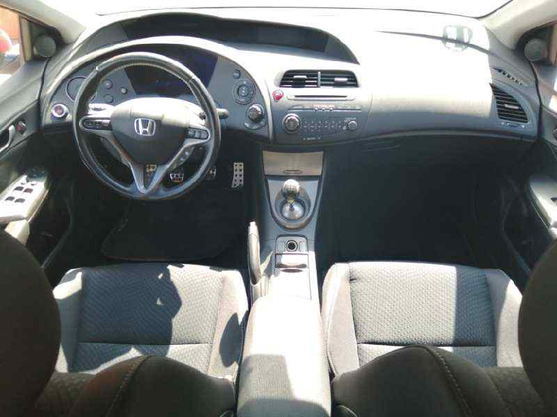 Dashboard HONDA CIVIC VIII Hatchback (FN, FK) 1.4 (FK1, FN4)  B-Parts