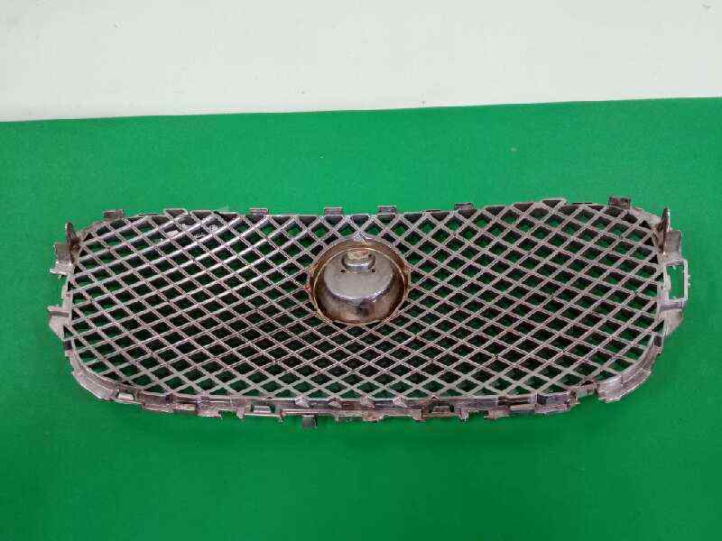 Front grille JAGUAR XF (X250) 3.0 D 8X238A100AE BParts