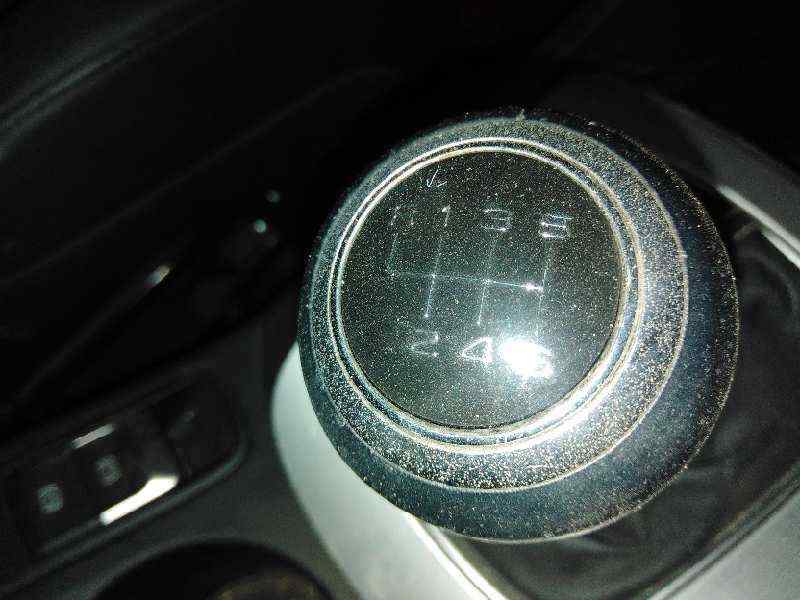 Injector AUDI Q3 (8UB, 8UG) 2.0 TDI 04L130277AC 04L130277AC BParts