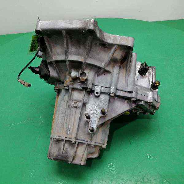 Manual gearbox KIA CARENS II MPV (FJ) 1.6 3276530 BParts