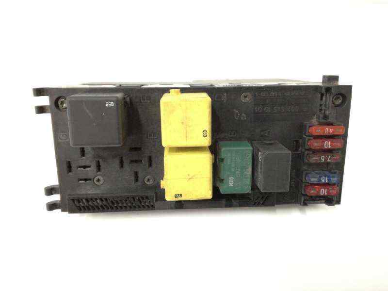 Boîte à Fusibles MERCEDESBENZ CCLASS (W202) C 220 D (202.021) 0195455632 304587 BParts Boîte à Fusibles MERCEDESBENZ CCLASS (W202) C 220 D (202.021) 0195455632 304587 BParts