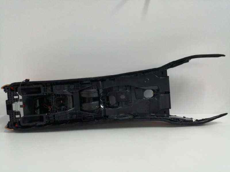 Armrest / Center console BMW 7 (F01, F02, F03, F04) ActiveHybrid 7 ...