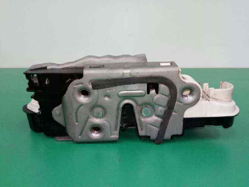Front left lock SKODA RAPID (NH3, NK3, NK6) 1.4 TDI 4496420 | B-Parts 