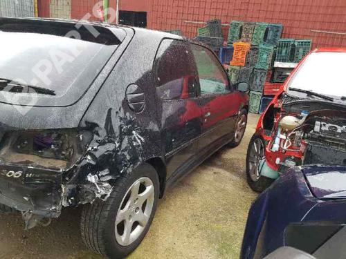 Tableau de bord PEUGEOT 306 (7B, N3, N5) 2.0 HDI 90 | BP3912188C46