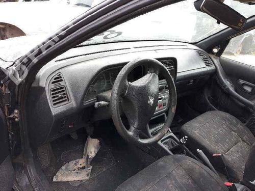 Tableau de bord PEUGEOT 306 (7B, N3, N5) 2.0 HDI 90 | BP3912188C46