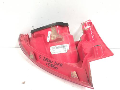 Right taillight SEAT LEON (1P1) 1.6 TDI | BP10233188C35 