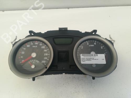 Used Instrument cluster RENAULT MEGANE II (BM0/1_, CM0/1_) [2001-2012]  9348102