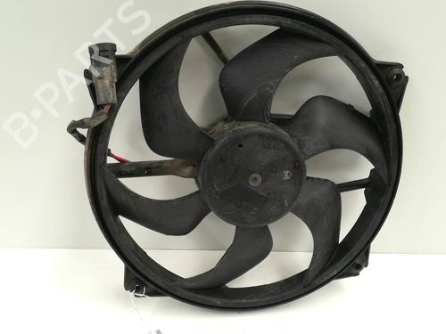 Used Radiator fan CITROËN C4 I (LC_) [2004-2014]  9349271