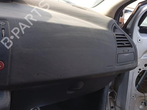 Used Glove box CITROËN C4 I (LC_) [2004-2014]  16236279