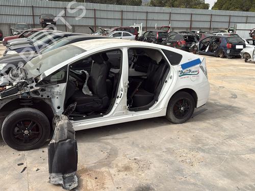 Left headlight TOYOTA PRIUS (_W3_) 1.8 Hybrid (ZVW3_) | BP25038285C28  - Image 15
