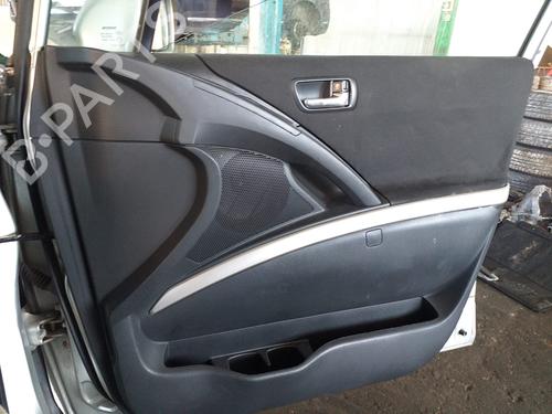 Used Front right interior door handle TOYOTA COROLLA Verso (ZER_, ZZE12_, R1_) 2.2 D-4D (AUR10_, AUR10R) (177 hp) 12281635
