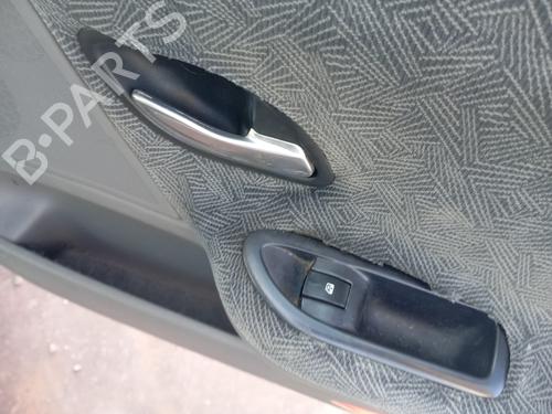 Højre bagtil elrude kontakt RENAULT LAGUNA II (BG0/1_) [2001-2007]  25471245