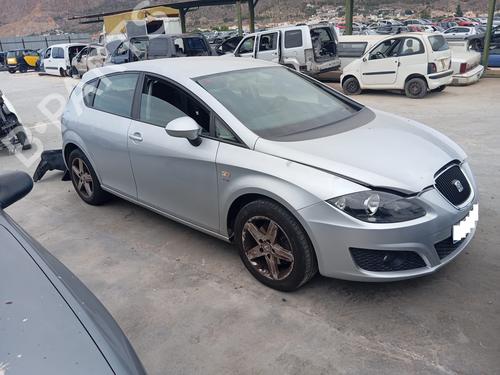 Front left exterior door handle SEAT LEON (1P1)  | BP20320499C128 