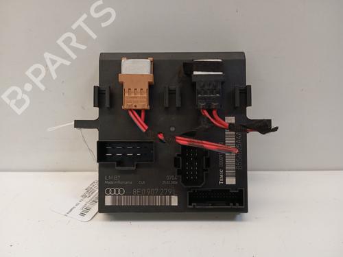 Used Electronic module AUDI A4 B7 Avant (8ED) 3.0 TDI quattro (233 hp) 21810348