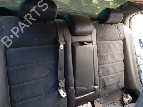 Used Rear center seatbelt JAGUAR X-TYPE I (X400) 2.0 D (130 hp) 17745530