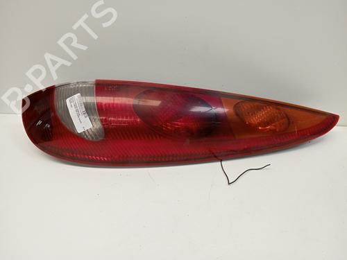 Used Right taillight NISSAN ALMERA TINO (V10) 2.2 dCi (112 hp) 16228699