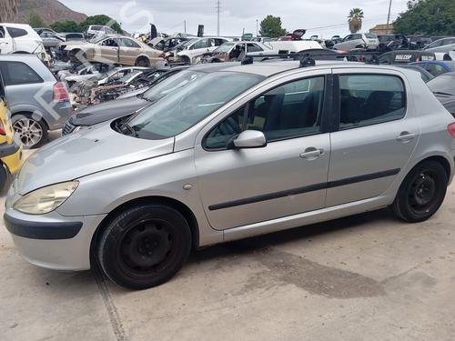 Front bumper PEUGEOT 307 (3A/C) 2.0 HDi 110 | BP29753906C7