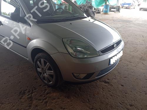 Used Right headlight FORD FIESTA V (JH_, JD_) 1.4 16V (80 hp) 25493647