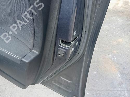 Used Front right lock TOYOTA AURIS (_E18_) [2012-2019]  28412375
