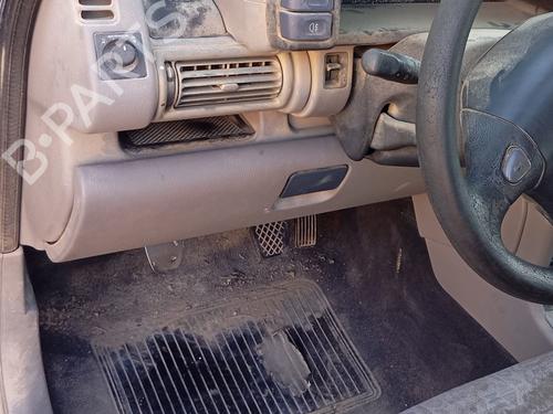Used Glove box LAND ROVER FREELANDER I (L314) [1998-2006]  22568264