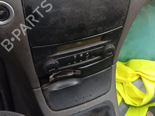 Used Climate control RENAULT LAGUNA II (BG0/1_) [2001-2007]  28478005