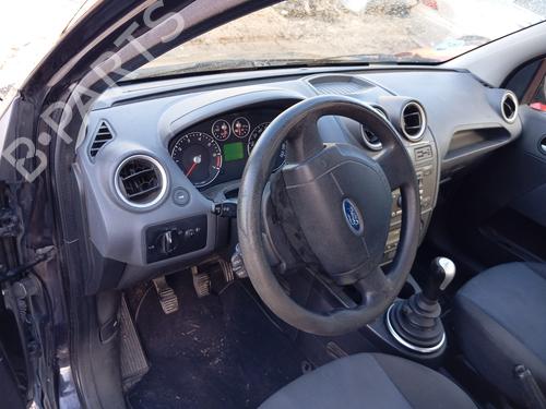 Front bumper FORD FIESTA V (JH_, JD_) 1.4 16V | BP31356542C7 