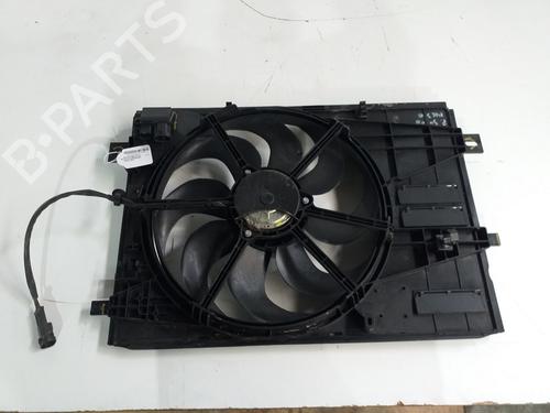 Used Radiator fan PEUGEOT 3008 II SUV (MC_, MR_, MJ_, M4_) 2.0 BlueHDi 150 (MJAHXH, MJAHXV, MJAHXG, MJAHSH, MJAHRH,... (150 hp) 24469462