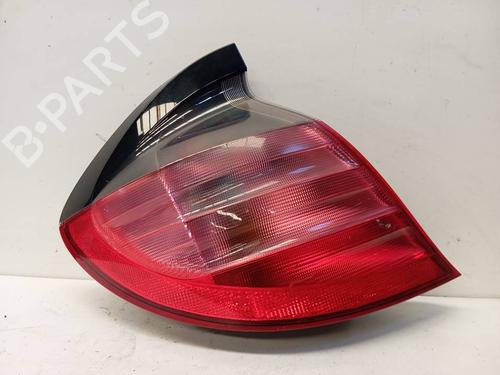 Used Left taillight Left taillight 39385940 39385940