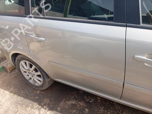 Used Rear right exterior door handle OPEL ZAFIRA / ZAFIRA FAMILY B (A05) [2005-2019]  24527850