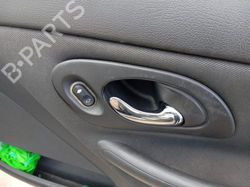 Used Front right interior door handle FORD MONDEO II (BAP) 1.8 TD (90 hp) 20320451