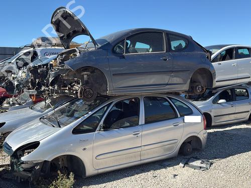 Right taillight CITROËN XSARA PICASSO (N68) 2.0 HDi | BP30000215C35