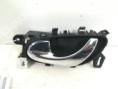 front-left-interior-door-handle-renault-kadjar-ha_-hl_-16-dci-130-hla4-80671-4ea1a-2015-9361410 main image
