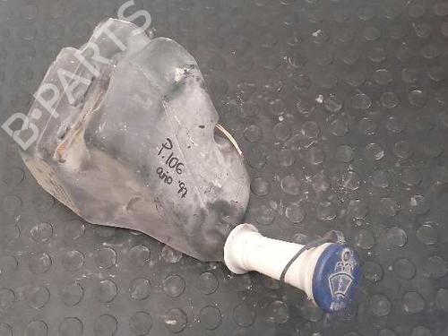 Used Windscreen washer tank PEUGEOT 106 II (1A_, 1C_) [1996-2005]  9350512
