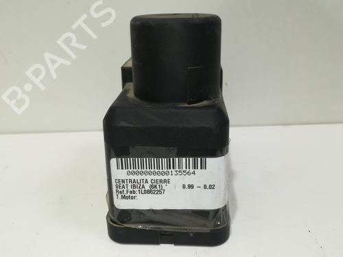 Used Comfort control module SEAT IBIZA II (6K1) [1993-2002]  9350456