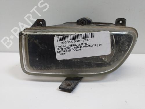 Used Right front fog light FORD MONDEO I (GBP) [1993-1996]  9351196