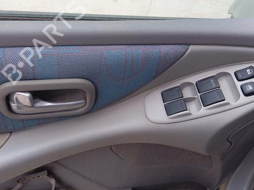 Used Left front window switch NISSAN ALMERA TINO (V10) 2.2 dCi (115 hp) 26432489