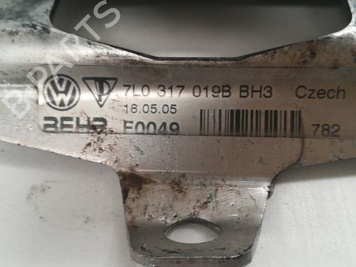 Oliekøler VW TOUAREG (7LA, 7L6, 7L7) 3.0 V6 TDI | BP9357540M33 