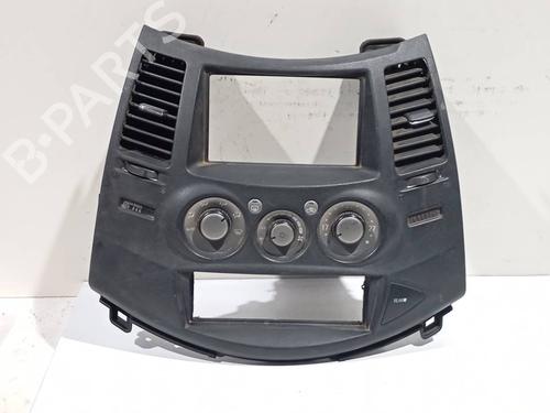 Used Climate control Climate control 38591948 38591948