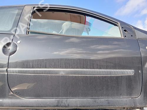 Used Front right exterior door handle RENAULT TWINGO II (CN0_) 1.2 16V (CN0K, CN0V, CN0A) (76 hp) 16961343