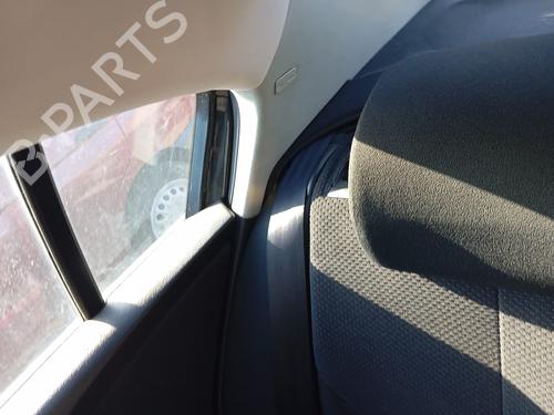 Used Rear right seatbelt VW PASSAT B6 (3C2) 2.0 TDI (110 hp) 24198431