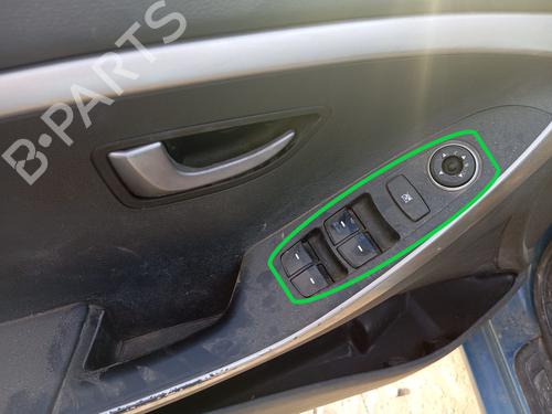 Used Left front window switch HYUNDAI i30 Estate (FD) 1.4 (109 hp) 23406063