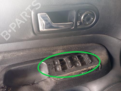 Used Left front window switch VW GOLF IV (1J1) [1997-2008]  26550395