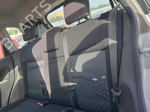 Used Rear left seatbelt FORD FIESTA V (JH_, JD_) 1.4 16V (80 hp) 22925211