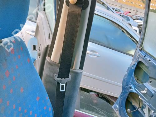 Sikkerhetsbelte foran venstre OPEL AGILA (A) (H00) 1.2 16V (F68) (75 hp) 12279729