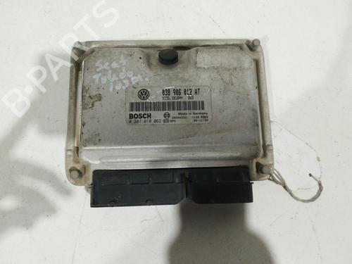 Used Engine control unit (ECU) SEAT LEON (1M1) 1.9 TDI (110 hp) 9348934