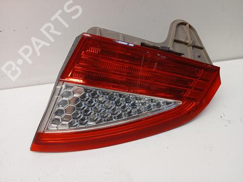 Højre baglygte bagklap Højre baglygte bagklap FORD MONDEO IV Saloon (BA7) 2.0 TDCi (140 hp) 36075340 36075340